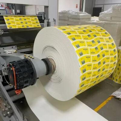 kopen Op maat gemaakte verschillende kleuren Acceptabele PE-gecoate papierrol voor papierbekerventilator 150 GSM online manufacture