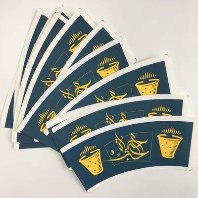 購入 最大限の効果を発揮するように設計された紙コップファン。公共イベントでのマーケティングに実用的で環境に優しいソリューションを提供します。 online manufacture