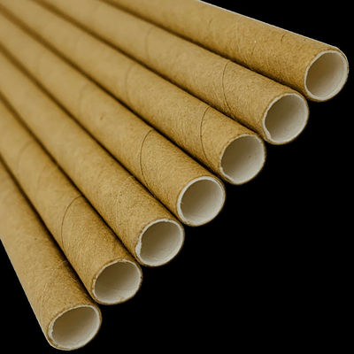 100% biologisch abbaubare und kompostierbare Papierstrohhalme für Getränke